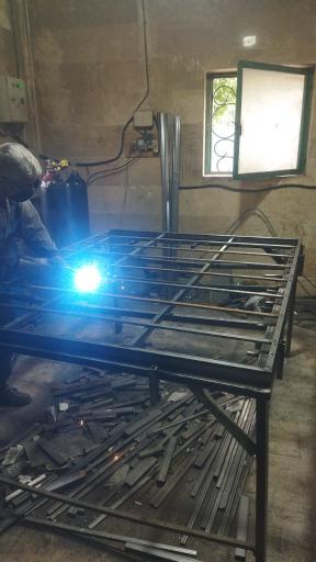 عکس تولیدی کفی فلزی تخت خواب کمجا ایران فلز