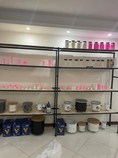 عکس فروشگاه هنری هما