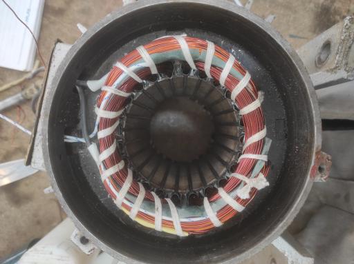 عکس سیم پیچی الکترو صنعت