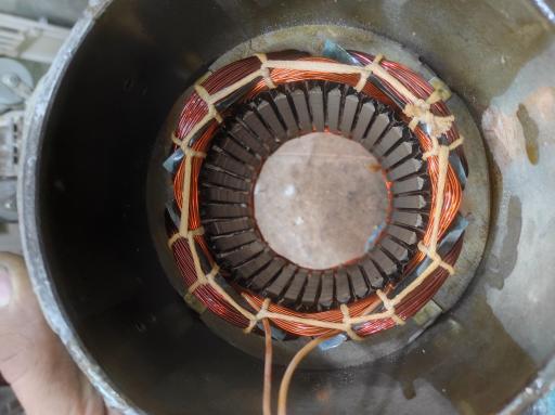 عکس سیم پیچی الکترو صنعت