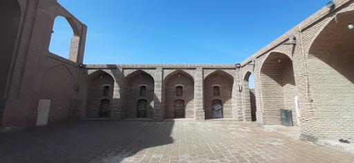 عکس مسجد تاریخی خواجه عزیز الله