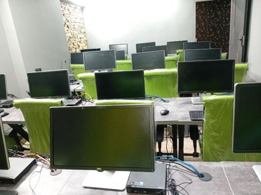 عکس آکادمی سپینود حساب پارسیان (شعبه ورامین)