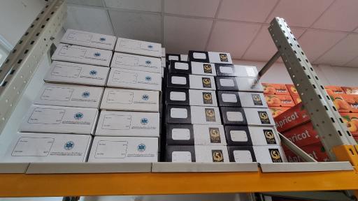 عکس خشکبار استور
