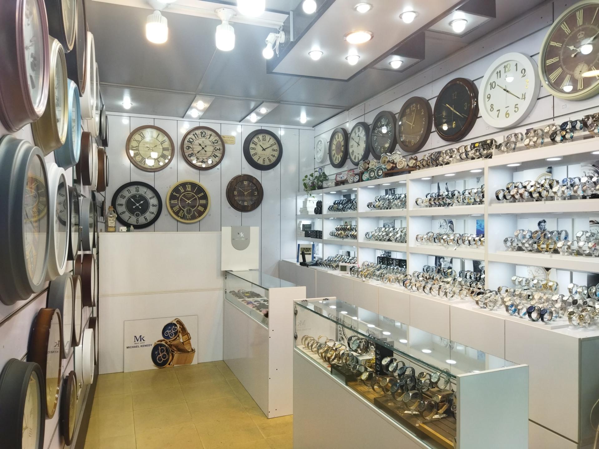 عکس گالری ساعت ویوا