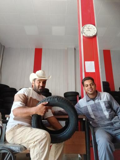 عکس لاستیک فروشی اسدالهی