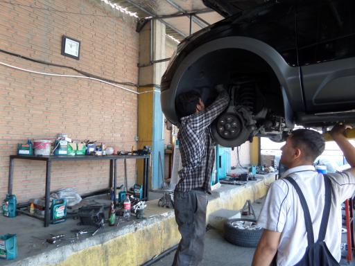 عکس تجارت گستر الماس خاورمیانه (خدمات خودرویی پارت کالا)