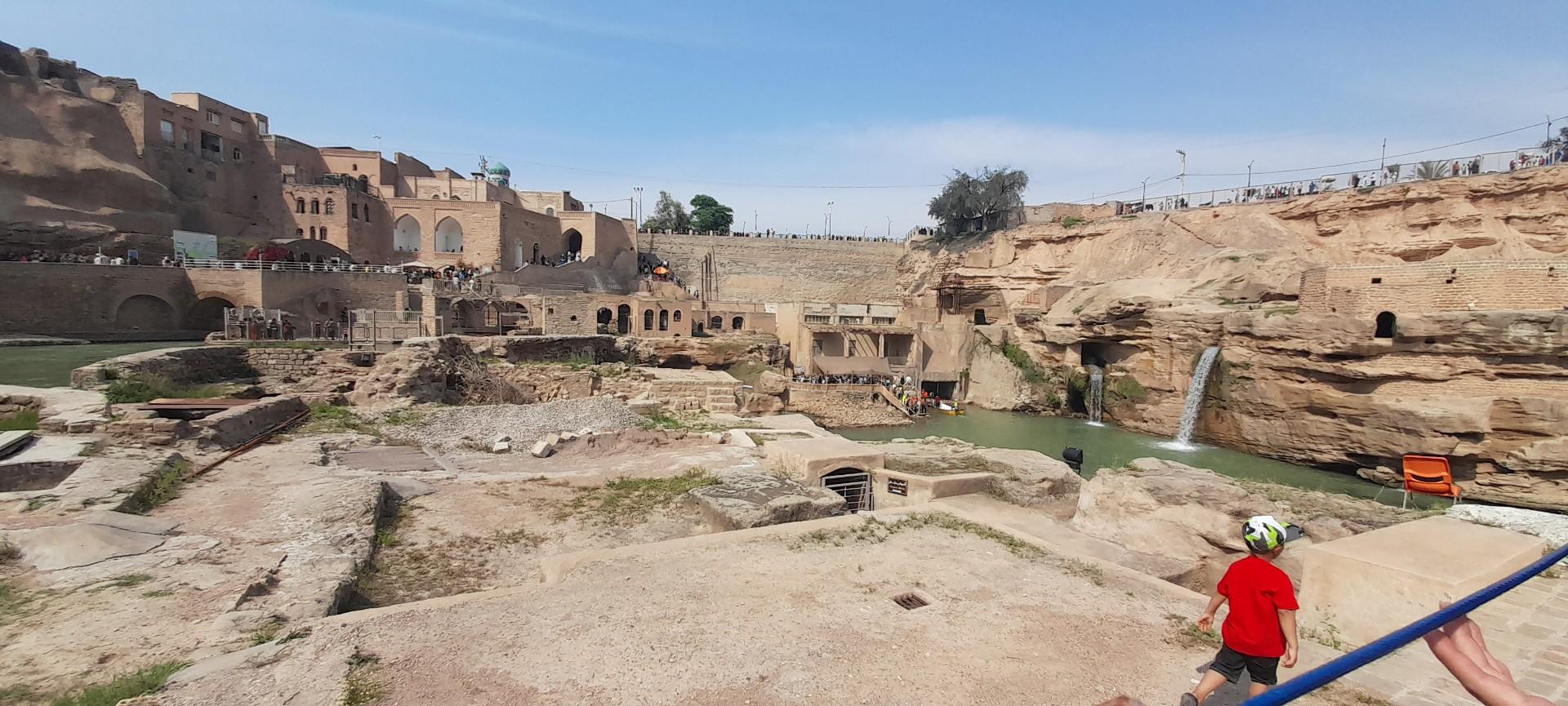 عکس سازه های آبی شوشتر