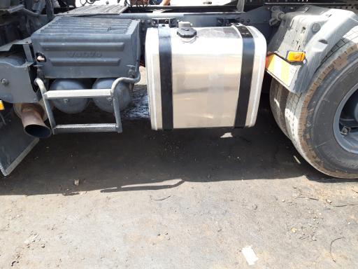 عکس کامیون باک سازی سپاهان