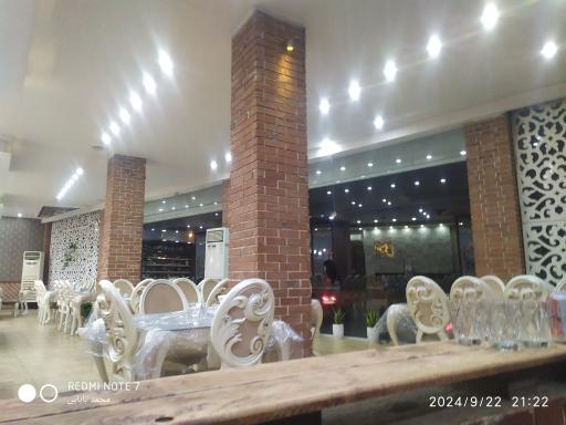 عکس رستوران هفت خوان