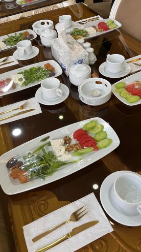 رستوران هفت خوان