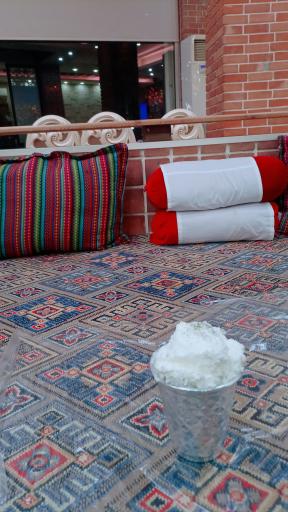 عکس رستوران هفت خوان