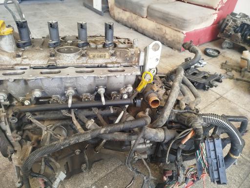 عکس مکانیکی حمید حسامی