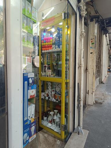 عکس کالای برق و روشنایی مایا نور