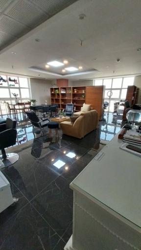 عکس آموزشگاه و سالن زیبایی هور