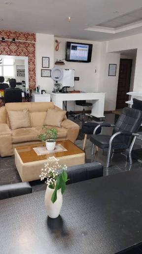 عکس آموزشگاه و سالن زیبایی هور