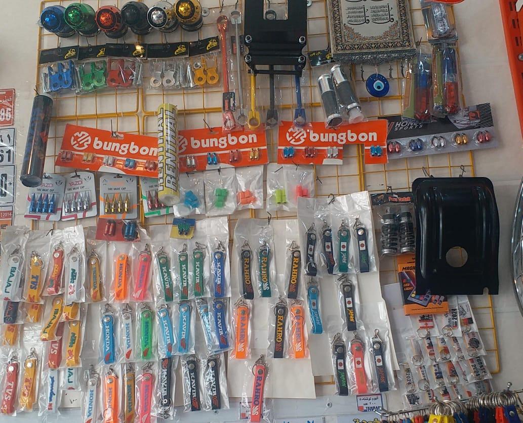 عکس یدک سیکلت سیاسی نژاد