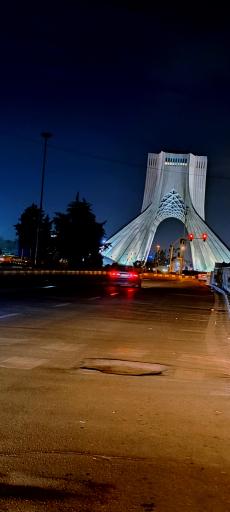 عکس حوضچه میدان آزادی