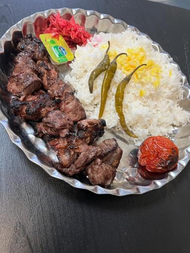 عکس رستوران غذا خوری چاقالو کباب
