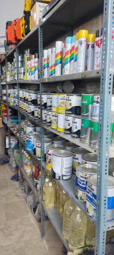 عکس رنگ و ابزار حقیقی