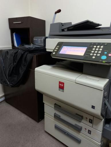 عکس فتوکپی، تایپ و تکثیر و چاپ دیجیتال اکبری