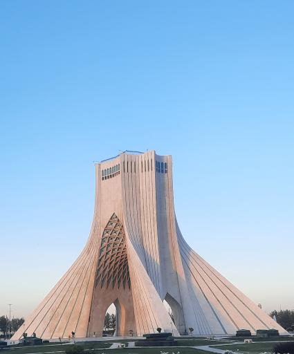 عکس حوضچه میدان آزادی