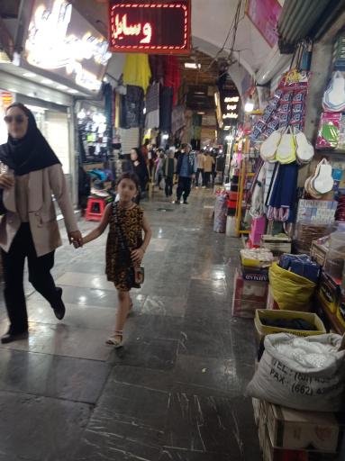 عکس بازار سرپوشیده تاریخی ساوه