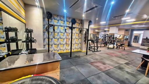 عکس باشگاه ورزشی برج رزلند