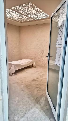 عکس باشگاه ورزشی برج رزلند