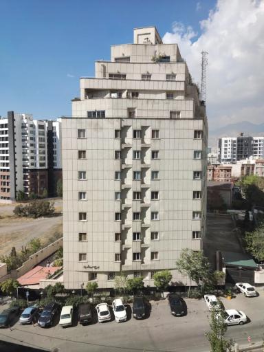عکس برج مروارید