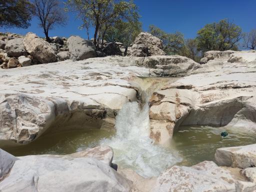 عکس چشمه خرنگان