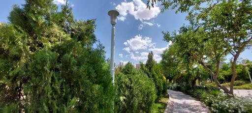 عکس بوستان ژاله