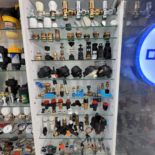 عکس فروشگاه قطعات و لوازم جانبی پکیج ابراهیمی