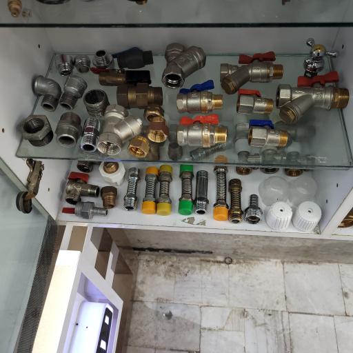 عکس فروشگاه قطعات و لوازم جانبی پکیج ابراهیمی