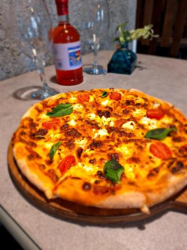 عکس کافه درختی