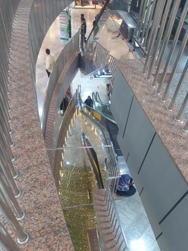 عکس مجتمع چند منظوره تجاری، اداری، تفریحی و خدماتی لوکس اطلس