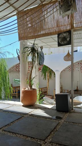 عکس کافه هترا