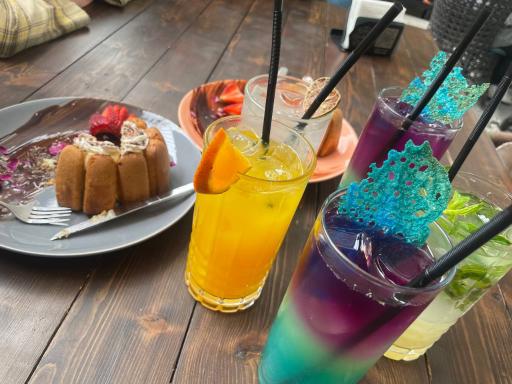 عکس کافه هترا