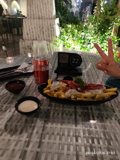 عکس کافه هترا