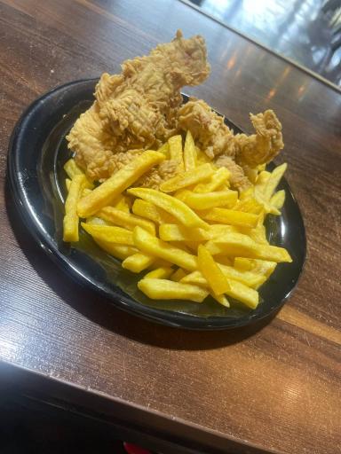 عکس فست فود هایدا پیروزی (نیروهوایی)