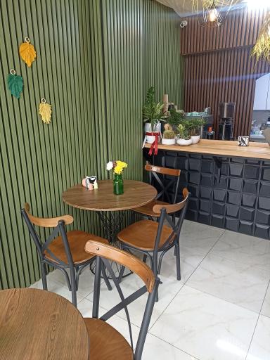 عکس کافه صبحانه نیلو