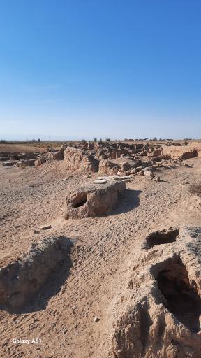 عکس گورستان سپردنی کریت