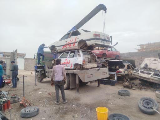 عکس پارکینگ کرمان اسقاط