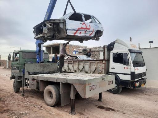 عکس پارکینگ کرمان اسقاط