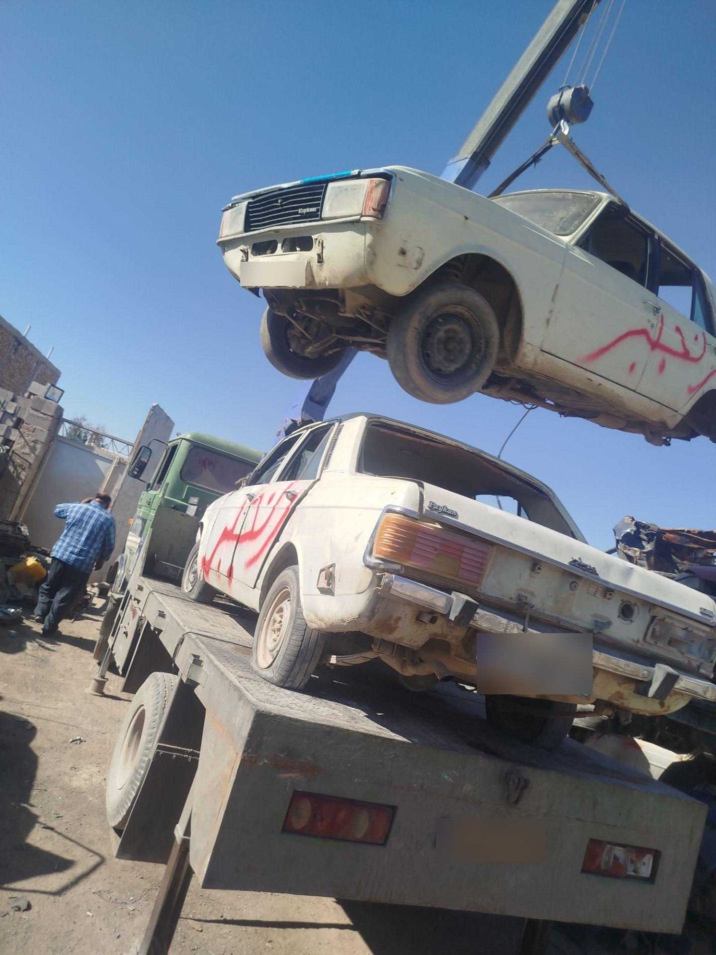 عکس پارکینگ کرمان اسقاط