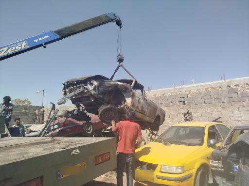 عکس پارکینگ کرمان اسقاط