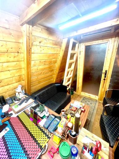 عکس دفتر مجموعه گردشگری دامون