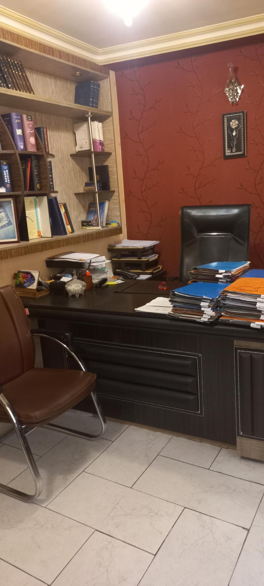 عکس دفتر وکالت قرجه داغی