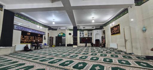 عکس مسجد امام حسن عسگری (بوسجینی های مقیم مرکز)