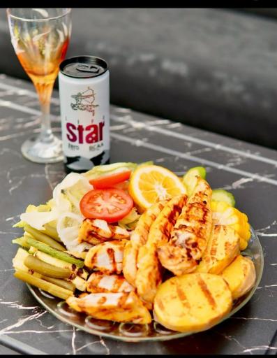 عکس کافه رستوران رژیمی پرو الون