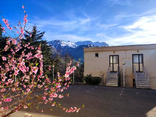 عکس اقامتگاه آتشکده